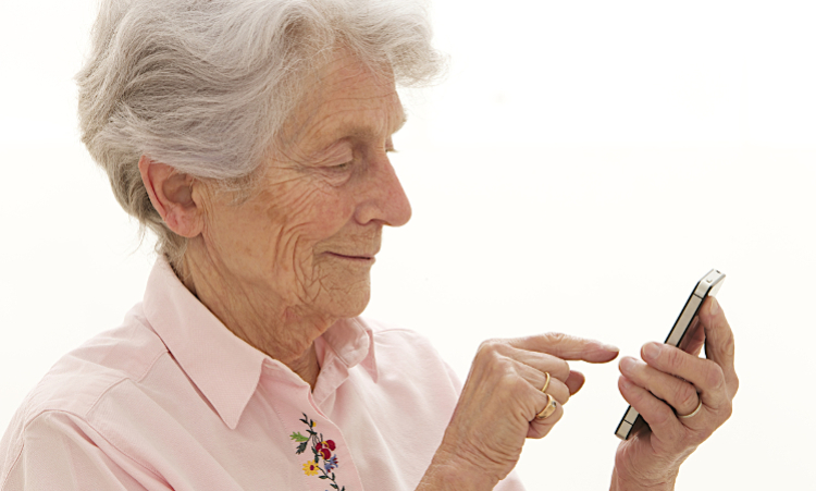 Telefonwahl für Senioren: Empfehlungen für eine benutzerfreundliche Kommunikation